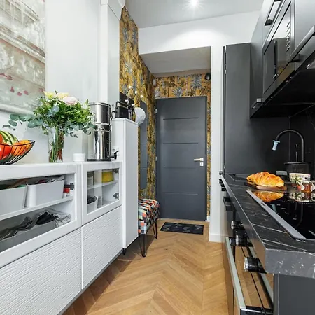 Foch - Superb Suite W Ac Downtown Apartment